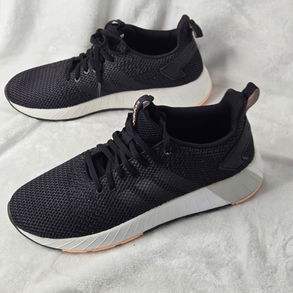 Adidas Questar BYD Mens Running Shoes Black Carbon Copper DB1691 Size 10